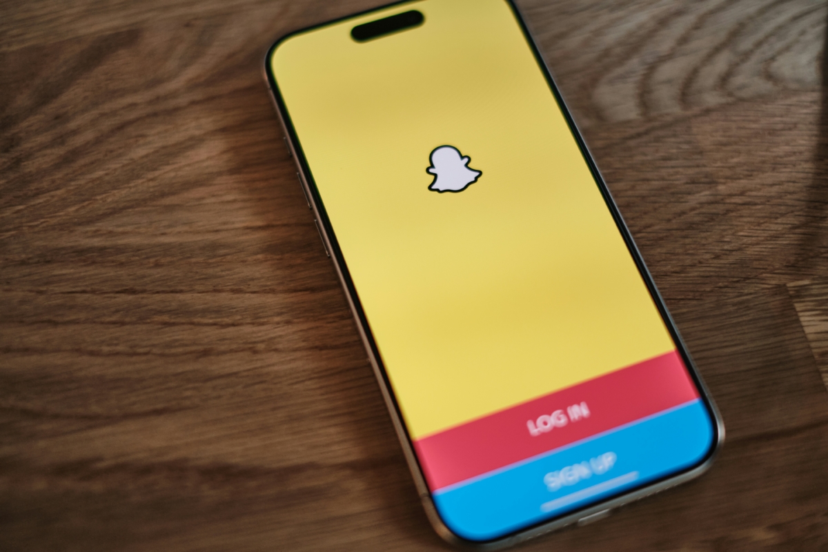 Court Bans Snapchat from Using AI Chatbot Data for Ads
